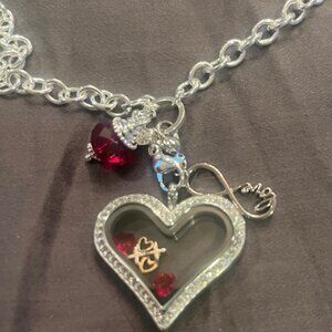 Origami Owl Over the Heart Double Locket Necklace Heart, Valentines Day!